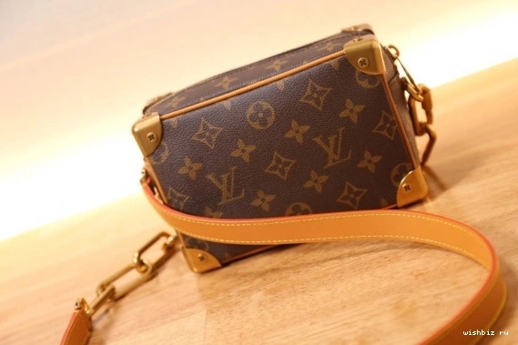 WIS LOUIS MINI TRUNK VUITTON SOFT 0215